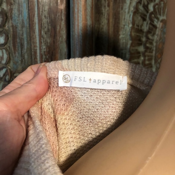 Long sleeve waffle knit tie dye top. Small. NWOT - Picture 7 of 7